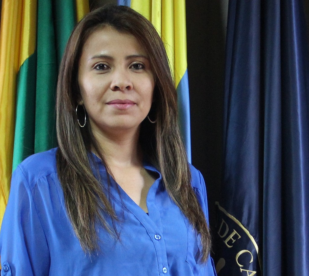 Adriana Díaz Veloza Secretarioa General U. de Caldas